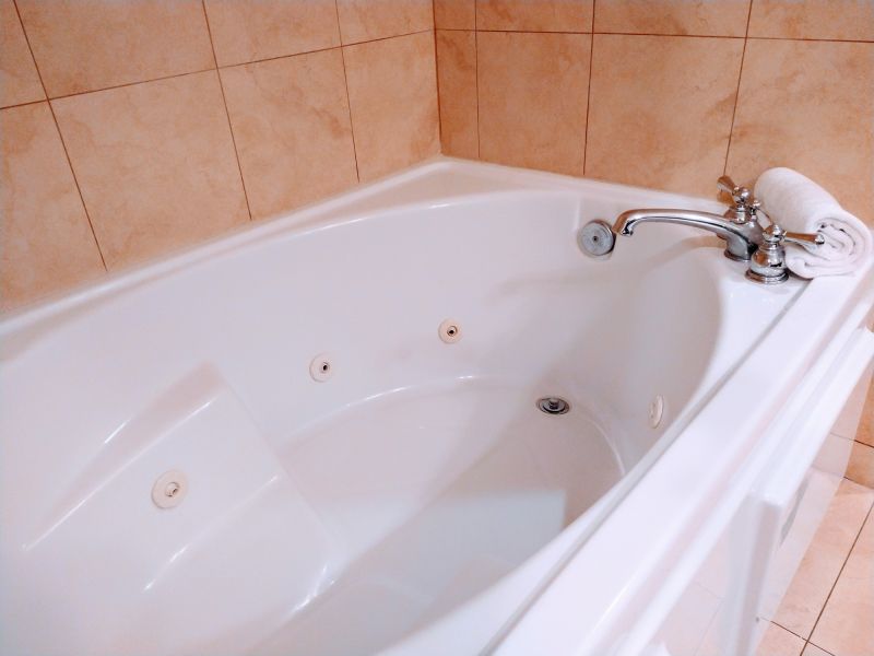 Close-up of Jetted Tub Features